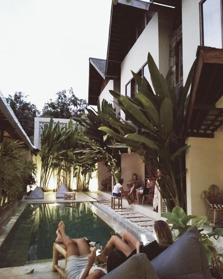 Ola Ola Lombok Hotel Selong Belanak Exterior foto