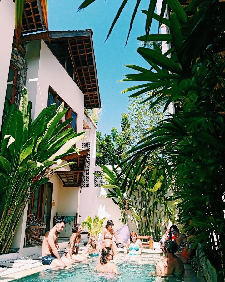 Ola Ola Lombok Hotel Selong Belanak Exterior foto