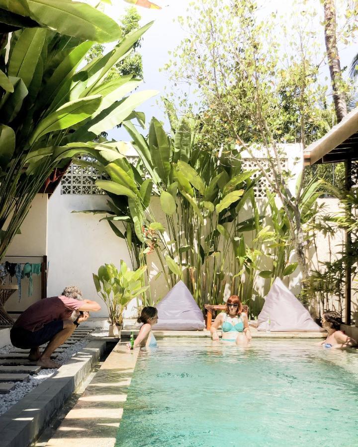 Ola Ola Lombok Hotel Selong Belanak Exterior foto